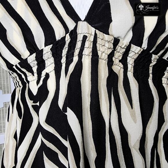 3/$25 Express Design Studio Silk Animal Print Cami - Picture 4 of 11